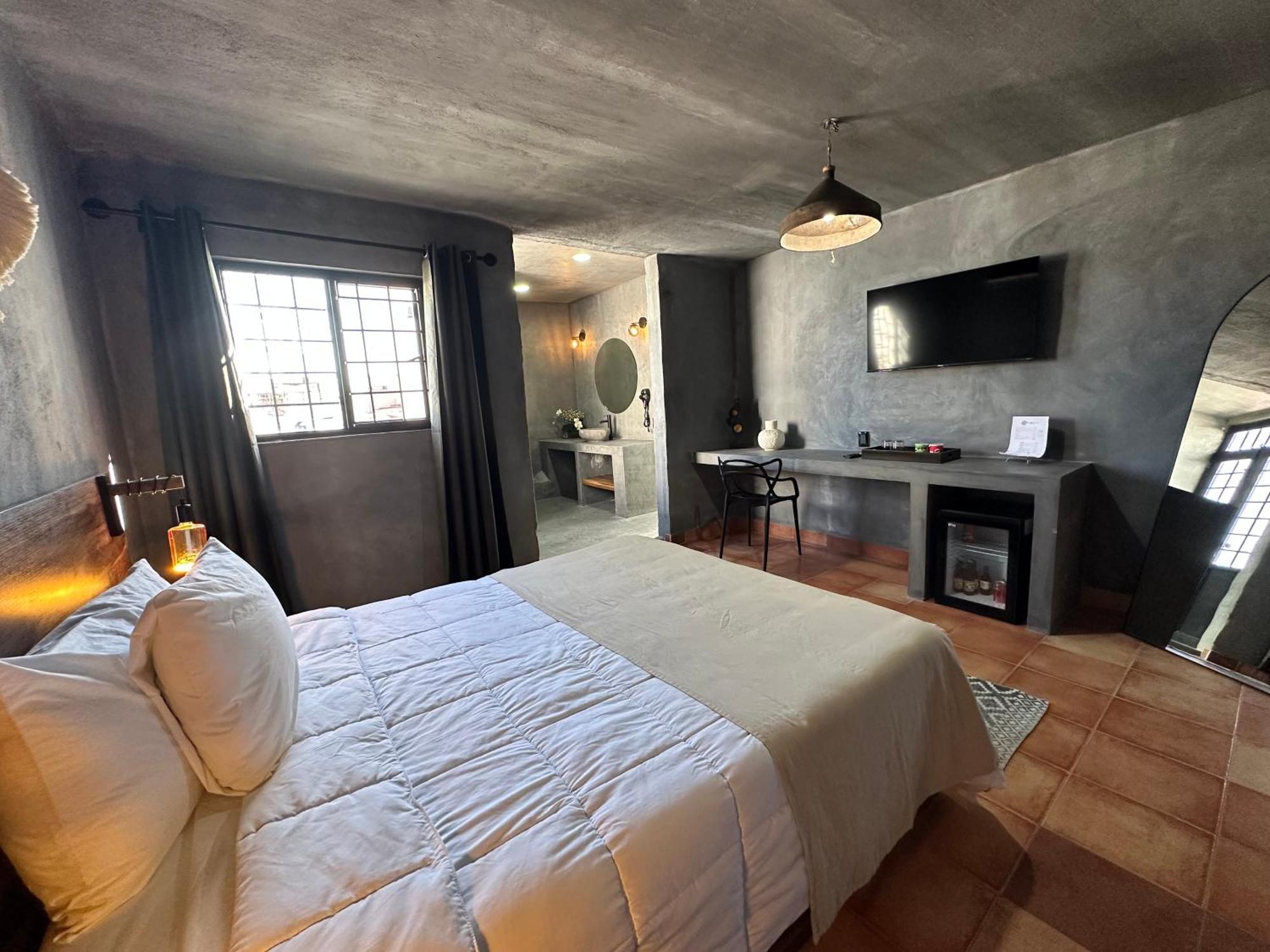 Hotel Damiana Boutique Керетаро Экстерьер фото