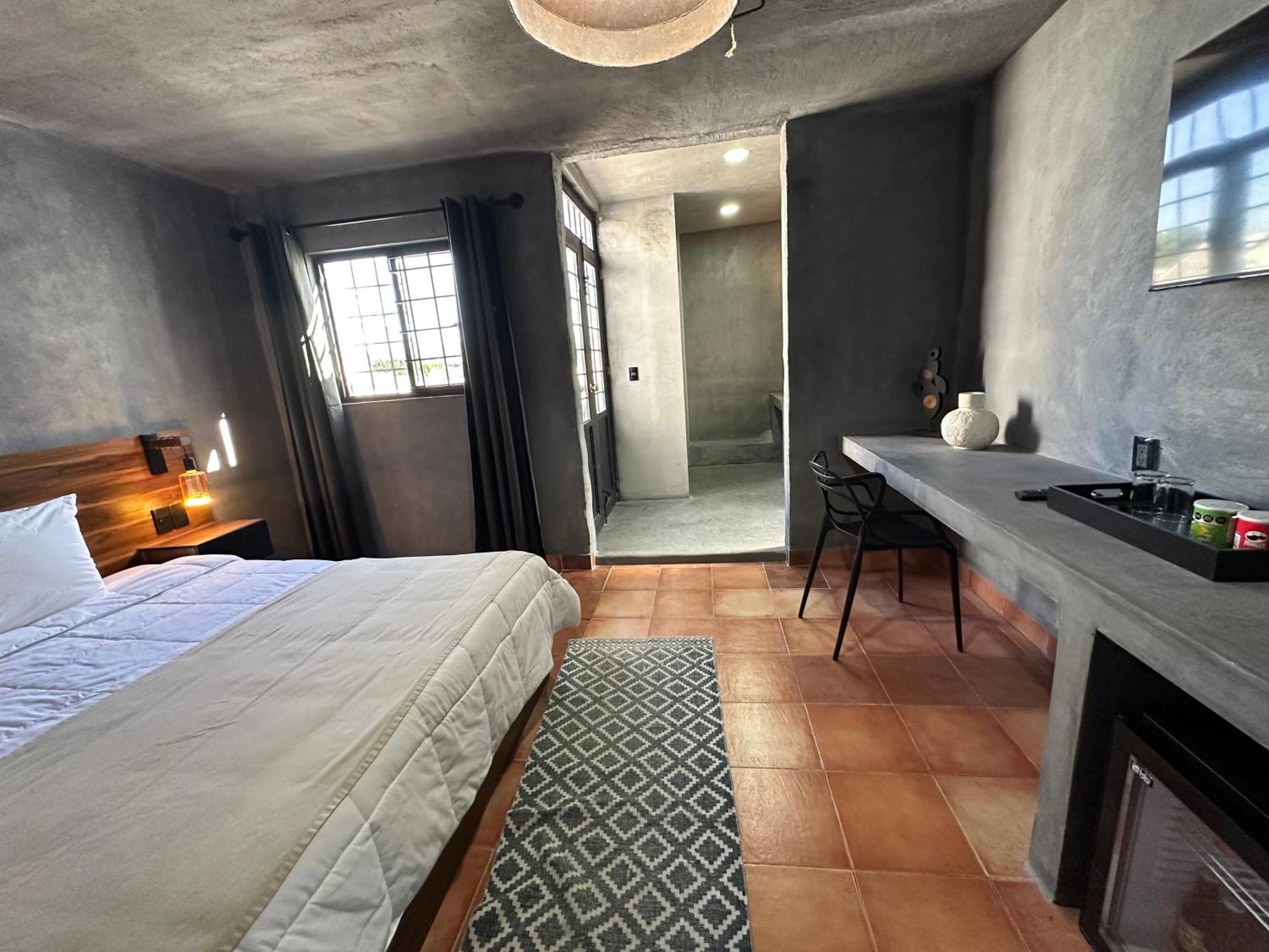 Hotel Damiana Boutique Керетаро Экстерьер фото