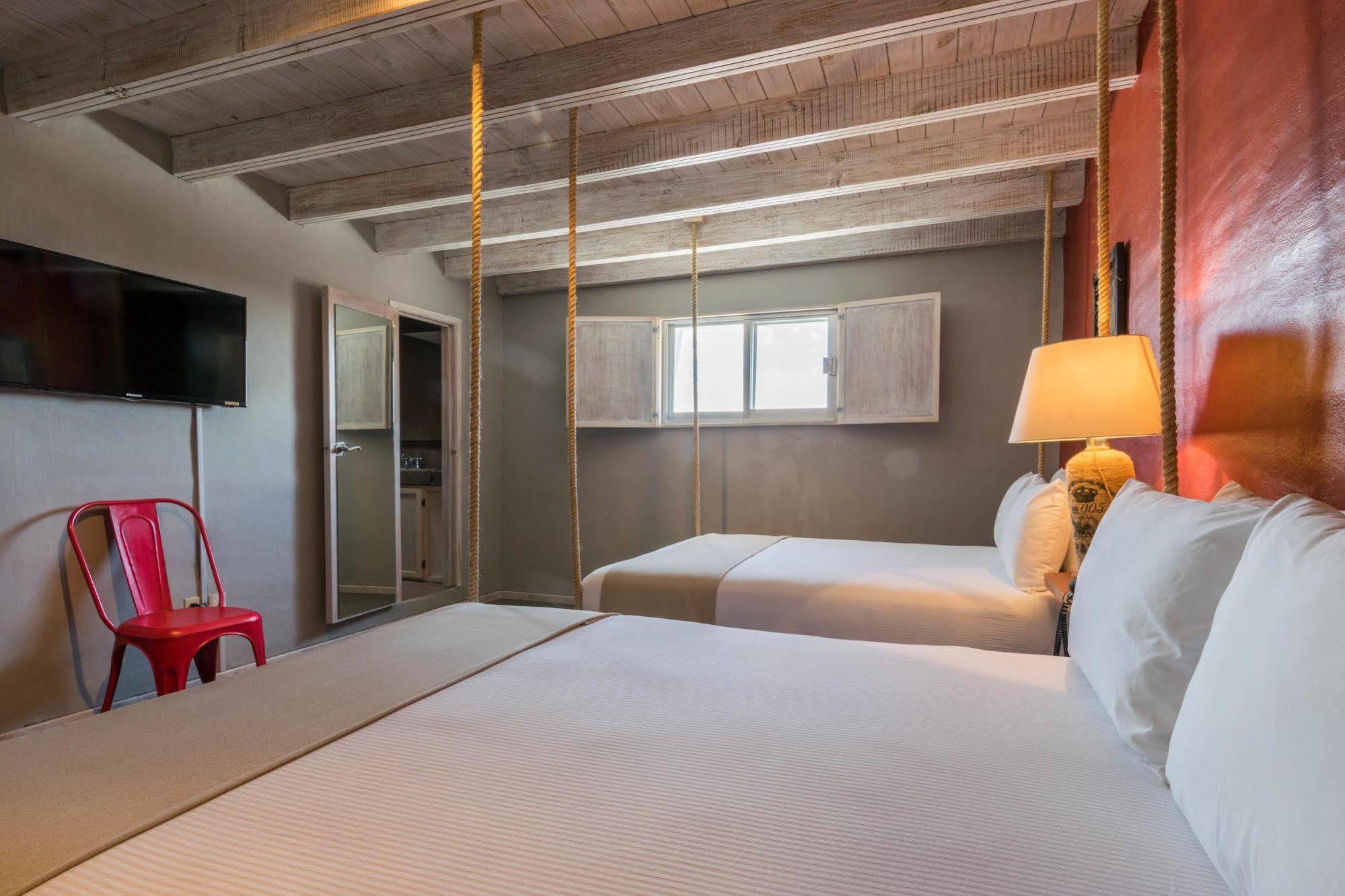 Hotel Damiana Boutique Керетаро Экстерьер фото